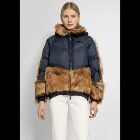 Parka Nike Sacai Puffer WMNS) Nike X Sacai Parka 'Navy
